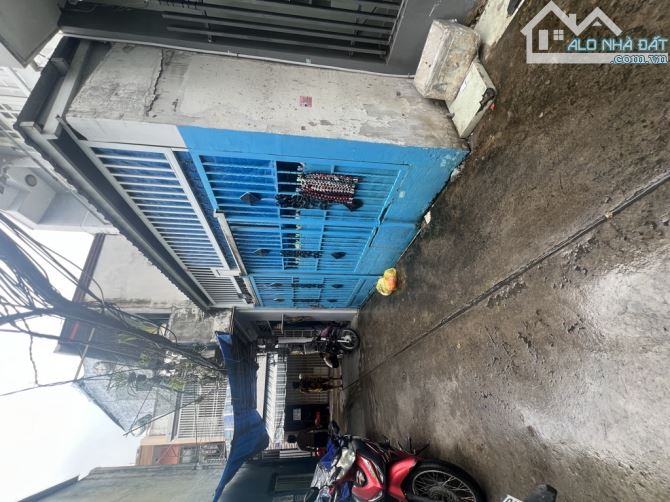 NHÀ 2 TẦNG GẦN CẦU CHÀ VÀ, 60M2, NGANG 4M, 4PN, SHR, CHỈ 4,5T