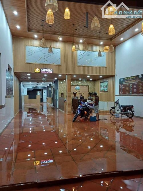 Giảm 4 tỷ , Mặt Tiền QL 1K , 243m2 (ngang 8m) , 3 Tầng, dòng tiền 60tr ,Lh@939.208.616