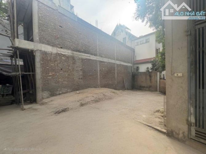 Bán Đất khu Xuân La – Tây Hồ, 90m2 sẵn đất, Kinh doanh, An sinh tốt, Giá 13.45 Tỷ.