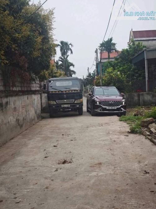 Siêu phẩm 33m chương dương -thường tín 🛻 ô tô đỗ cửa