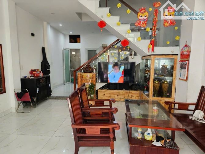 🏡NHÀ 3 TẦNG MỚI KENG – NGÔ QUYỀN – 60M² – CHỈ 5 TỶ🏡