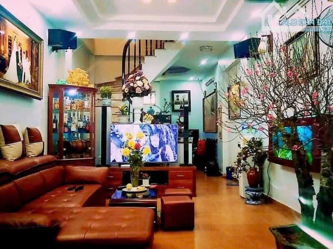 Bán nhà Trần Phú Mỗ Lao Hà Đông, 65m2*4T, ô tô, KD, nhà 4 tầng đẹp ở luôn, giá 13,x tỷ
