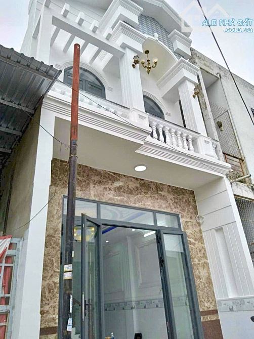 Nhà Trệt Lầu Trục chính hẻm 381 tổ 6 đường Trần Nam Phú, P.Tân An, Cần Thơ