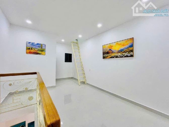 🌹DUY TÂN, 38M2, 3 TẦNG, 3 PN, 3 WC, PHƯỜNG 15, QUẬN PHÚ NHUẬN. GIÁ: 5,35 TỶ.🌹
