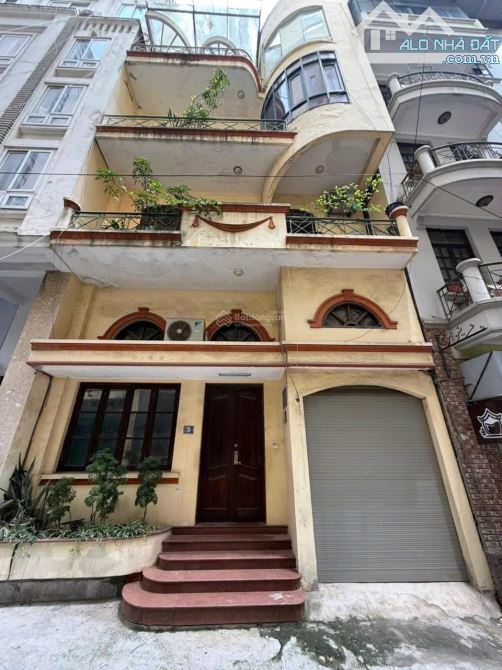Nhà đẹp Láng Hạ – Đống Đa, 90m², ô tô đỗ cửa, full tiện nghi, giá tốt
