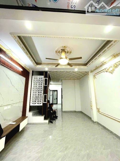 Phan Trọng Tuệ dt: 45m2×4tầng ô tô đỗ , cần bán gấp giá chỉ nhỉnh 5 tỷ