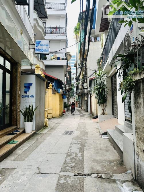 HOÀNG NGÂN 45M2X5 TẦNG TƯƠNG LAI QH RA MẶT NGÕ TO - SỔ VUÔNG NHƯ VIÊN GẠCH