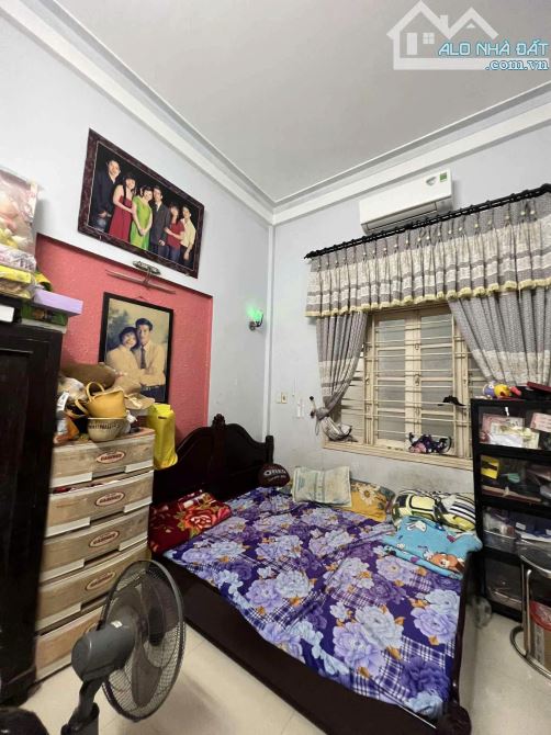 Bán nhà 2 tầng kiên cố kiệt ôtô Phạm Thị Liên. Cách đường chính 50m