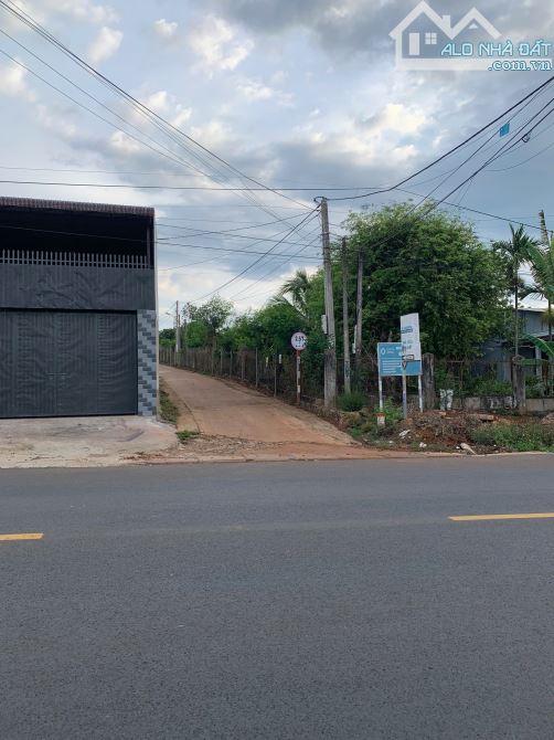 BÁN ĐẤT TẶNG NHÀ CẤP 4 NGAY HẺM CẤP 1 NGUYỄN THỊ ĐỊNH GIÁ SIÊU RẺ