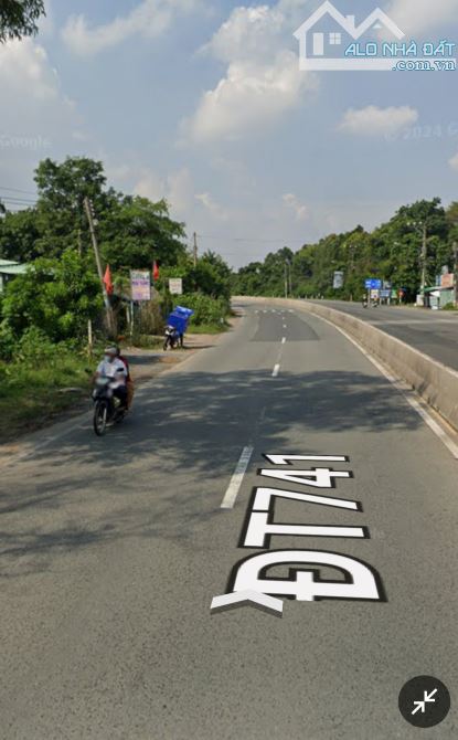 Cô em cần bán gấp 578m2 đất mặt tiền kinh doanh DT741, Tân Định