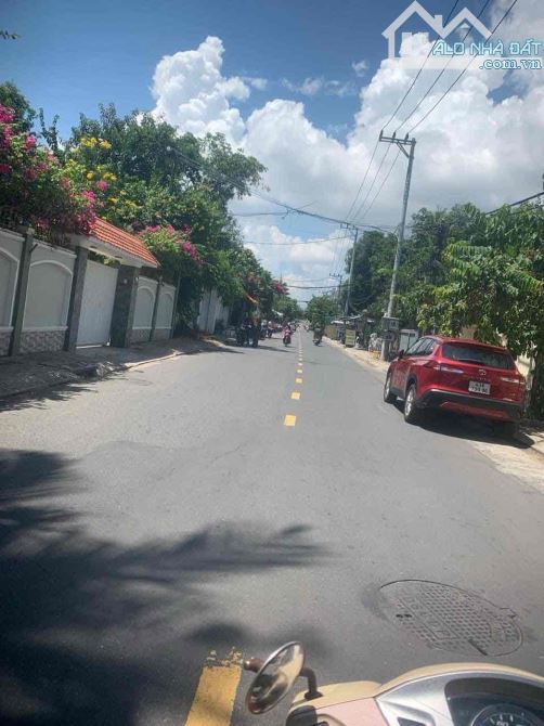 BÁN GẤP LÔ GÓC - MẶT TIỀN ĐƯỜNG BÀ HUYỆN THANH QUAN VÀ MỸ ĐA ĐÔNG 5 - VỊ TRÍ VÀNG