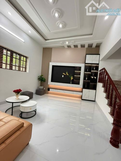 MSP: TP04  🏡 Bán nhà 3,5 tầng dân xây – độc lập – Miếu Hai Xã, Lê Chân