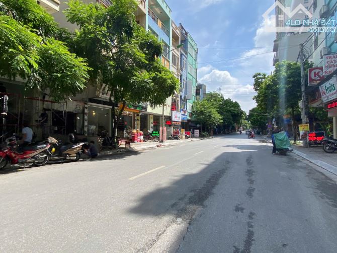 🏡 BÁN NHÀ HỘ KHẨU VĂN QUÁN – 60M² x 4 TẦNG – Ô TÔ TRÁNH – KINH DOANH – DÂN XÂY CỰC CHẮC