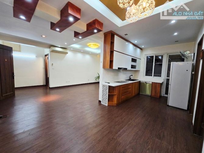 BÁN NHÀ PHÁO ĐÀI LÁNG ĐỐNG ĐA  P/ LÔ ÔTÔ ĐỖ CỬA AN NINH TỐT DÂN TRÍ CAO DT45M 4T 15,5 TỶ