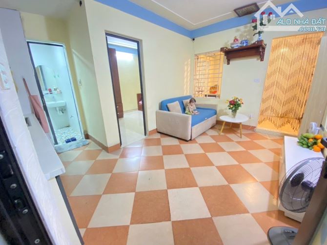 1,58- Hồ Tùng mậu - Cầu giấy - căn hộ cc nhỏ 47m2 - 2ngủ + khách bếp  wc