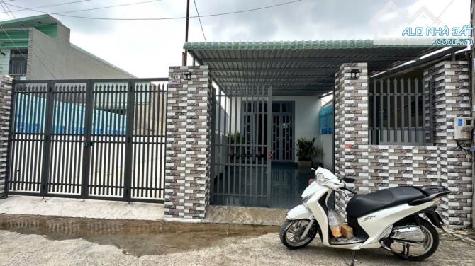 Bán nhà sổ riêng, gần chợ Thanh Hoá rẻ nhất Trảng Dài, 5x25 chỉ 1tỷ850