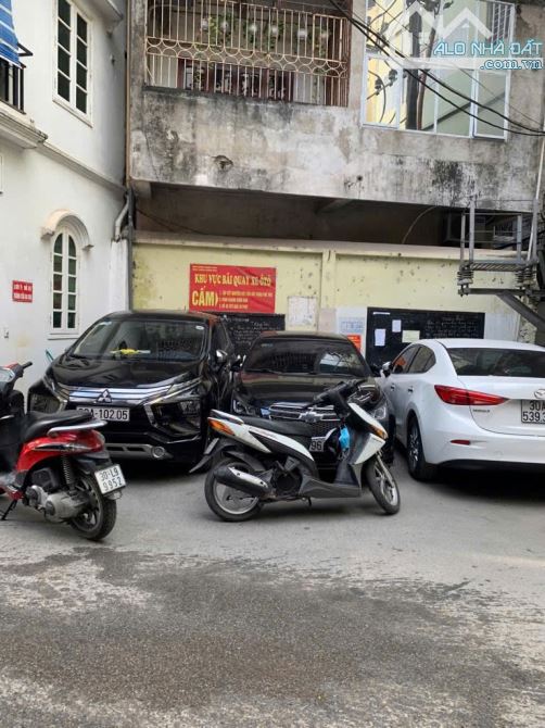 BÁN NHÀ KHƯƠNG TRUNG– VÀI BƯỚC RA HỒ ĐIỀU HÒA– 2 MẶT TIỀN _ Ô TÔ ĐỖ CỬA