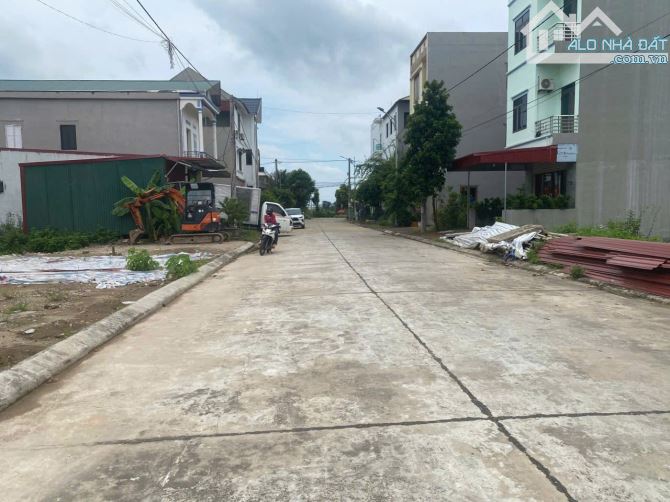 CẦN BÁN LÔ ĐẤT GIÃN DÂN HÀ LIỄU QUẾ VÕ BN