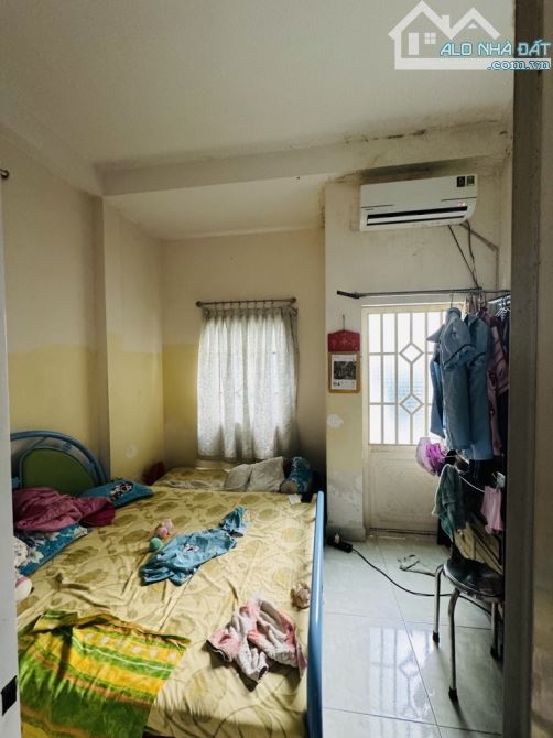 TRUNG TÂM QUẬN 10 -  CHỢ NGUYỄN TRI PHƯƠNG - CÁCH HẺM XE HƠI - 37M2, 2 TẦNG - GIÁ NHỈNH 5Ỷ