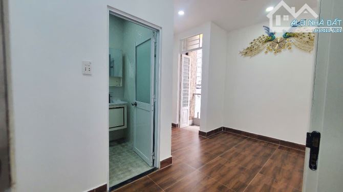 NHÀ MT NGUYỄN VĂN KHỐI, GÒ VẤP, DT: 9x20m, CN180m2,5tầng, GIÁ 40tỷ tl