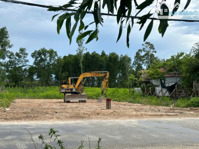 Bán 109m2 mặt tiền Kinh Doanh Trưng Nữ Vương, Huế