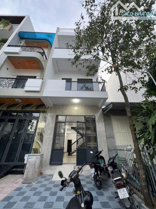 Cho thuê nhà 1 trệt 2 lầu khu dân cư an khánh