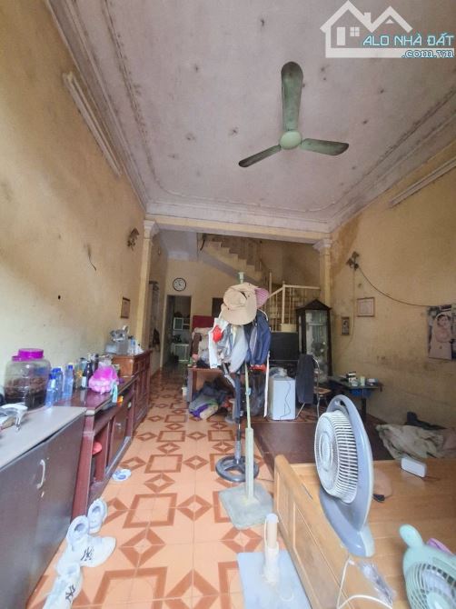 BÁN NHÀ 2T 232M 16xTỶ-30M RA PHỐ NGUYỄN KHOÁI HOÀNG MAI-LÔ GÓC-MẶT TIỀN RỘNG-GIÁ TỐT