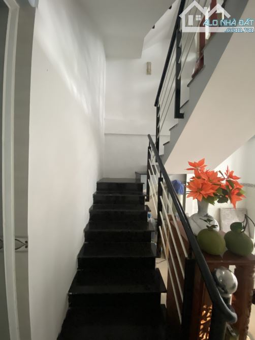 Quận 6 – nhà 3 tầng btct – ô tô ngủ nhà – hẻm thông cư xá phú lâm a