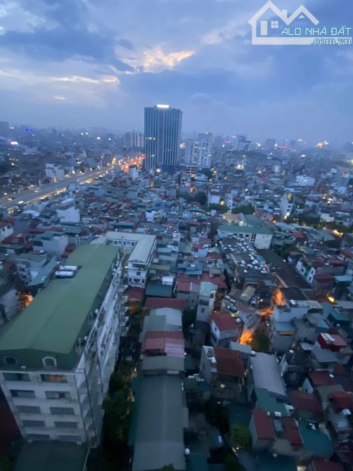 Bán chung cư hòa bình 6 Tầng Trung 100m giá hơn 8 Tỷ