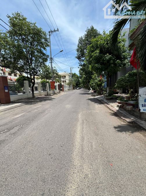 Bán Đất MT Cần Vương , P. Nguyễn Văn Cừ , Cách Biển 500m