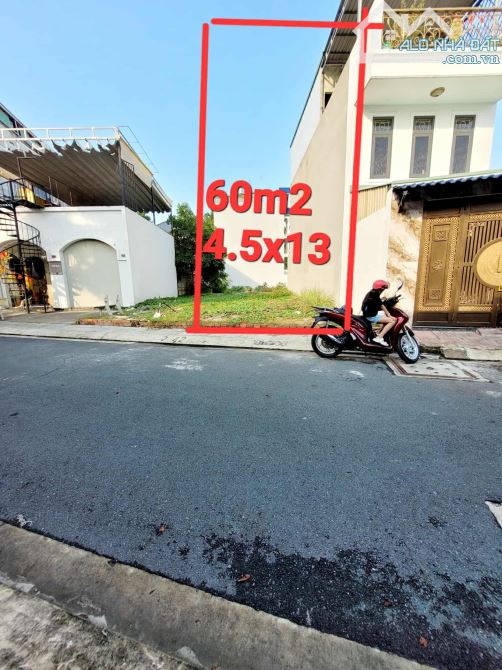 ĐẤT 60M CHỈ 5,798 TỶ, HẺM XE HƠI 90M RA PHẠM VĂN ĐỒNG, KHU PHÂN LÔ XÂY ĐƯỢC 7 TẦNG