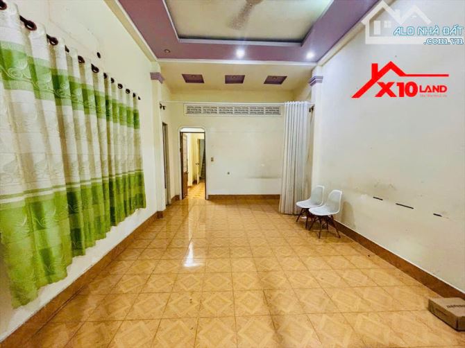 Bán nhà 1T1L 160m2 mặt tiền kinh doanh đường ô tô kế BigC N4 Vũng Tàu Biên Hòa có 4,7 tỷ