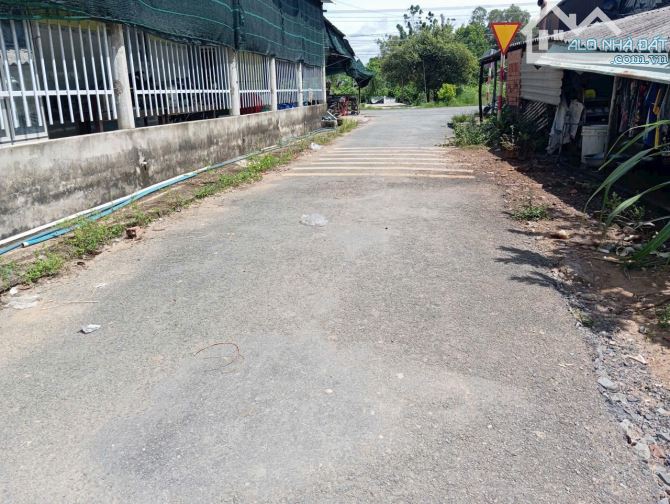 Cần bán nền đất mặt tiền đường nhựa nhánh Tỉnh 914 Long Hữu , Duyên Hải Trà Vinh