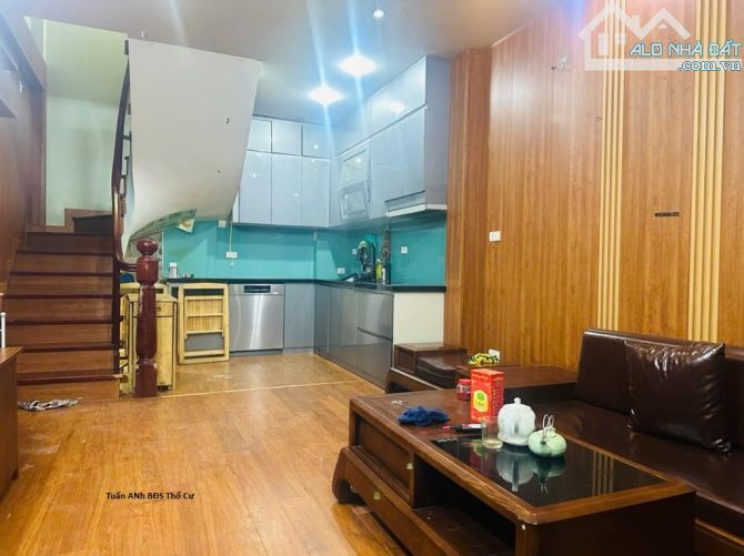 😍 TRUNG TÂM BA ĐÌNH - NGÕ THÔNG RỘNG - SỔ VUÔNG NỞ HẬU - 33,4 M2 - 6.99 TỶ