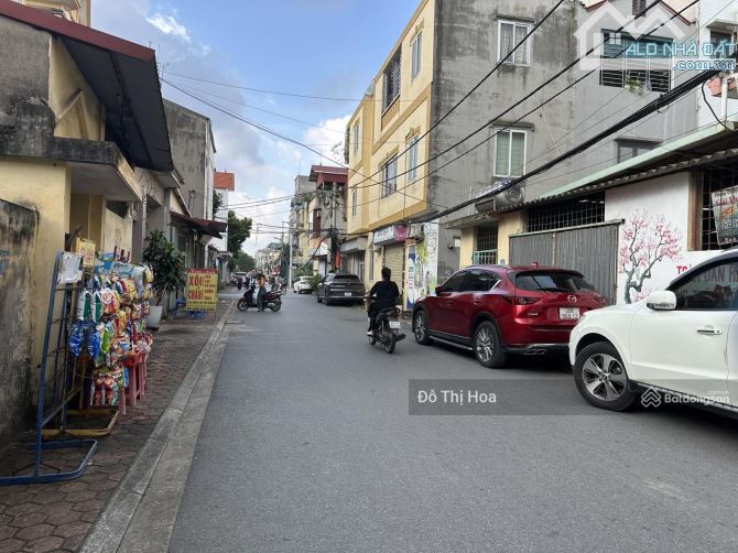 Bán đất tặng nhà 3T Phúc Lợi Long Biên DT 75m2 ô tô tránh kinh doanh lô góc ở sướng