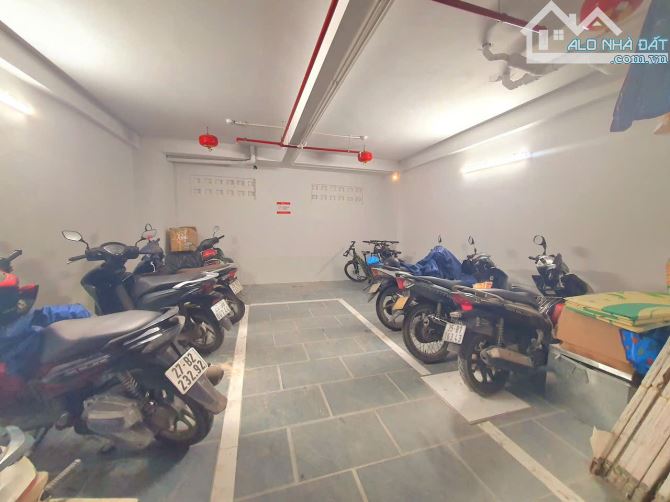 BÁN NHÀ PHỐ ĐÔNG NGẠC – 105M² – 7 TẦNG – MT 5.5M – 18.5 TỶ - DÒNG TIỀN - FULL NỘI THẤT