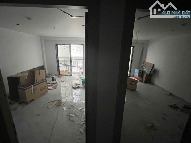 BÁN NHÀ 7 TẦNG THANG MÁY MT 7m CỰC ĐẸP 60M² TRẦN QUỐC VƯỢNG, CẦU GIẤY GIÁ 18 TỶ