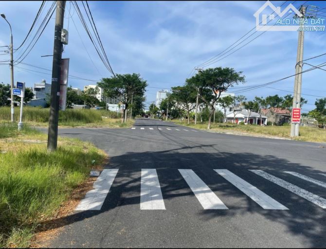 LÔ GÓC 2 MẶT TIỀN TÂN LƯU & PHẠM THẬN DUẬT – 270M2 – NGANG:12M - GẦN BIỂN TÂN TRÀ – 16.5 T