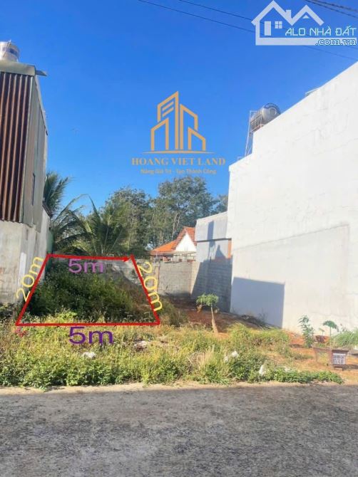 BÁN ĐẤT HẺM 147 ĐỖ XUÂN HỢP. DT: 5x20M. GIÁ: 2 TỶ 640 TRIỆU