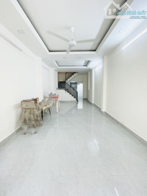 BÌNH THẠNH HẺM XE HƠI VÀO NHÀ 68M2, 2 TẦNG 9 TỶ 2 THƯƠNG LƯỢNG