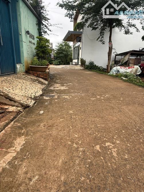 Bán đất mặt tiền Đường Trần Cừ - ngay khu đô thị Trung Nguyên