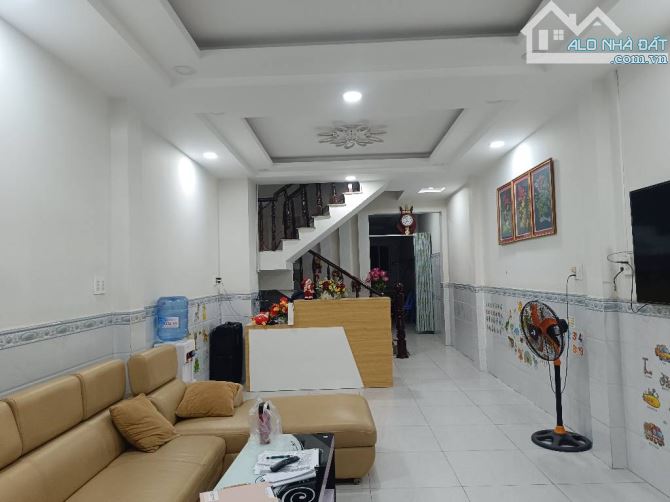 BÁN NHÀ ĐƯỜNG SỐ 37 GẦN NGUYỄN THỊ THẬP,Q.7 - 3 TẦNG - 86M2 - SHR - NHỈNH 8 TỶ