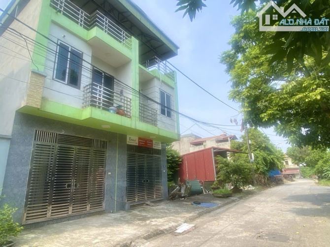 TĐC Đông Dư/ Đất 120m, 3 tầng, 8m tiền, 13.9 tỷ/ Ô tô đậu đỗ, Vỉa hè 3m, dòng tiền