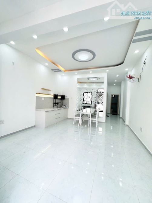 Nhà võ văn hát - long trường -tp thủ đức . 54m2 giá 3.750tỷ bớt lộc