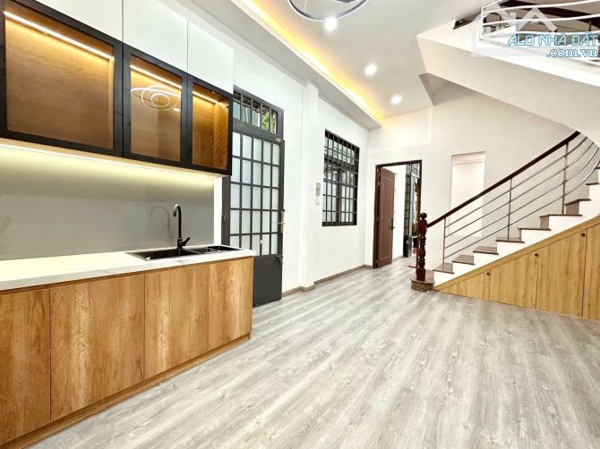 🚨 XUẤT CẢNH - BÁN GẤP TRONG TUẦN - NGUYỄN DUY DƯƠNG - 55M² - 4 TẦNG 🚨