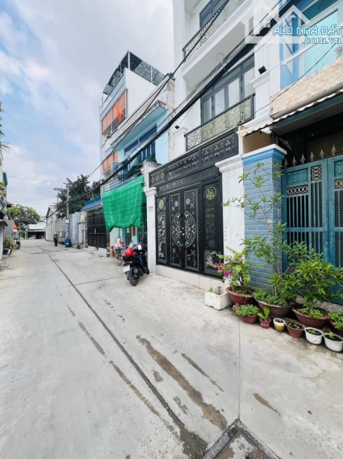 ĐẤT KDC HIM LAM QUẬN 7-DT 4.5X17m.Chỉ 9 Tỷ 9-GẦN LOTTE MART