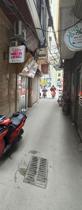 NHÀ PHỐ. 30M. 6 TẦNG. FULL NỘI THẤT. KINH DOANH. 5M RA MẶT ĐƯỜNG HỒ TÙNG MẬU
