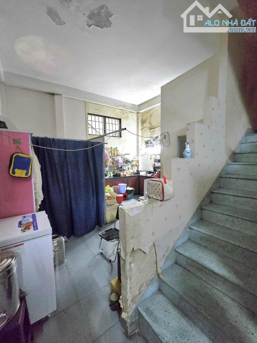 Bán nhà 3 tầng 5pn 74m2 Nguyễn Đăng Giai Thảo Điền chỉ 9 tỷ 7 - 10