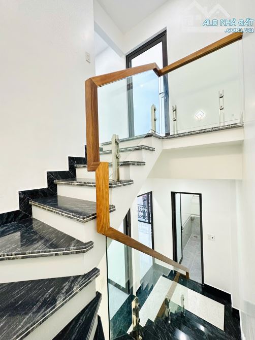 Nhà 4 tầng xây mới ngõ nông Chợ Hàng Cũ ngay Ngã 3 Bốt Tròn - 10