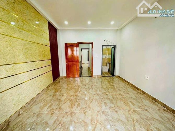 Nhà Phố 5 Tầng Mái Thái, 1/ Đường Trần Thị Hè, Quận 12, Hẻm 12m Có Lề, 4*15m, Nhỉnh 6 Tỷ. - 10